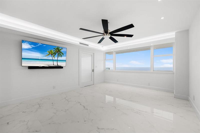 Image 10 of 23 For 545 Fort Lauderdale Beach Blvd  1701