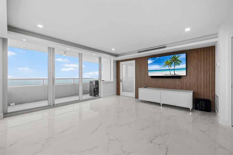Image 12 of 23 For 545 Fort Lauderdale Beach Blvd  1701