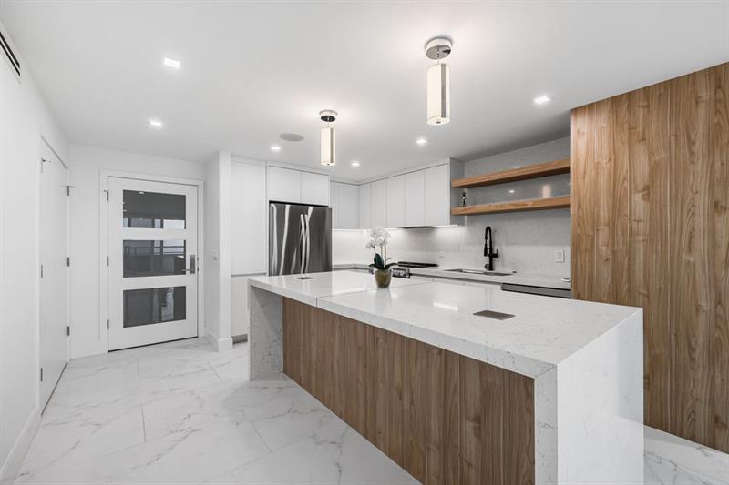 Image 3 of 23 For 545 Fort Lauderdale Beach Blvd  1701
