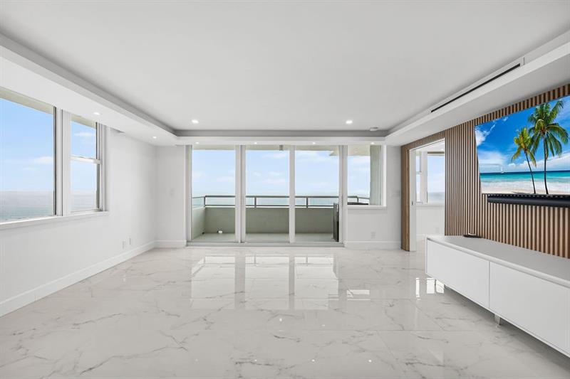 Image 6 of 23 For 545 Fort Lauderdale Beach Blvd  1701
