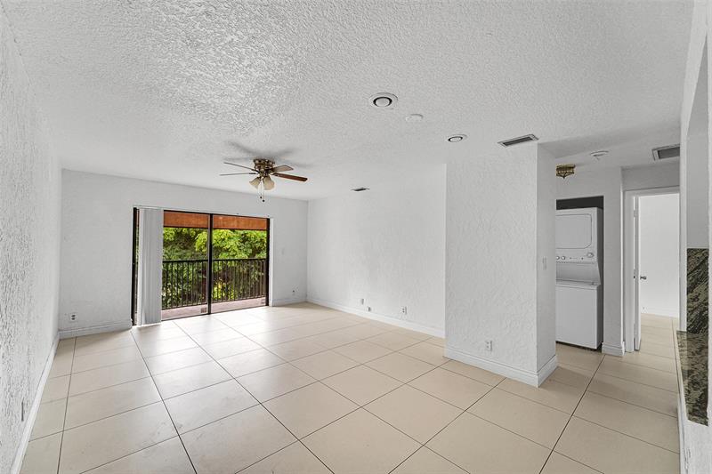 Image 11 of 25 For 9182 40th St  9182