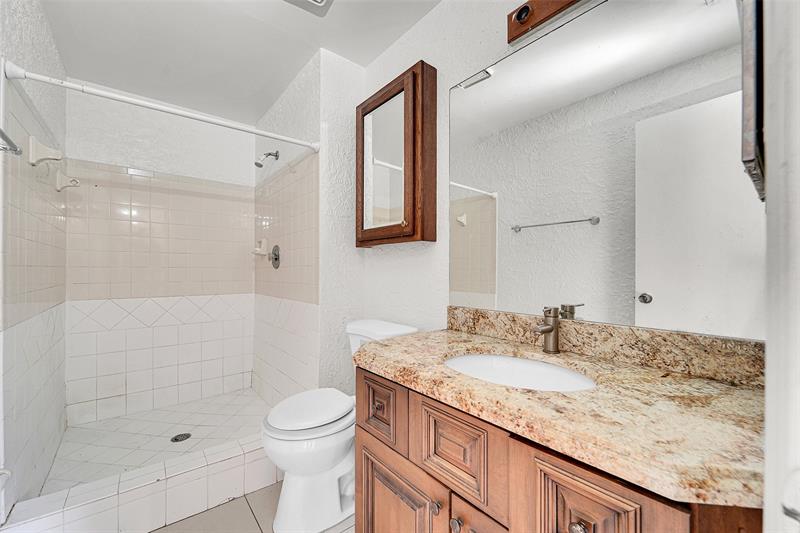 Image 20 of 25 For 9182 40th St  9182