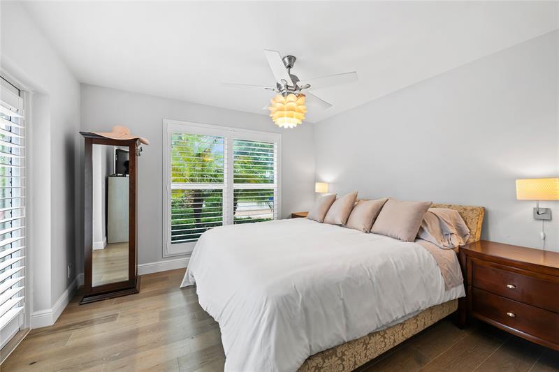 Image 23 of 57 For 757 7th St  