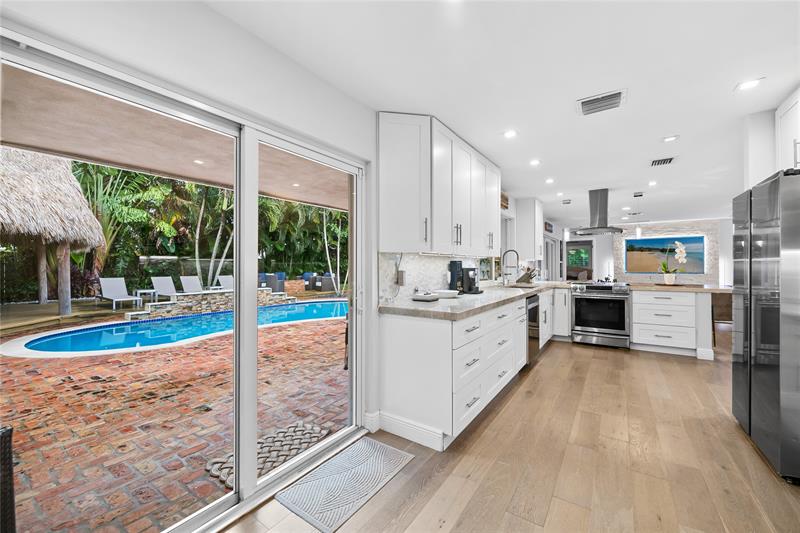 Image 36 of 57 For 757 7th St  