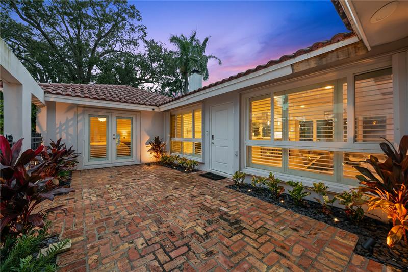 Image 50 of 57 For 757 7th St  