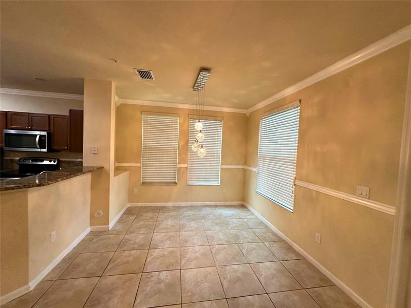 Image 12 of 36 For 4670 Monarch Way