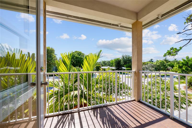 Image 20 of 38 For 1428 4th Ave  1428