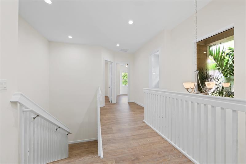 Image 17 of 32 For 1430 4th Ave  1430