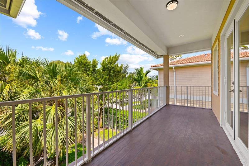 Image 20 of 32 For 1430 4th Ave  1430