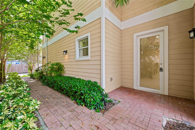 Image 30 of 32 For 1430 4th Ave  1430