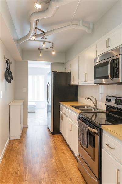 Image 10 of 21 For 6639 41st Pl