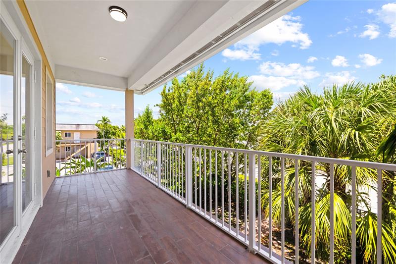 Image 18 of 32 For 1434 4th Ave  1434