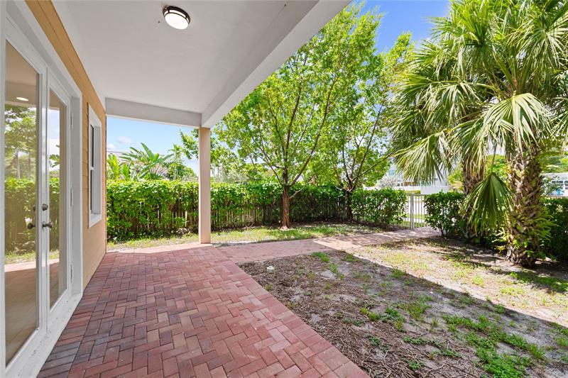 Image 31 of 32 For 1434 4th Ave  1434