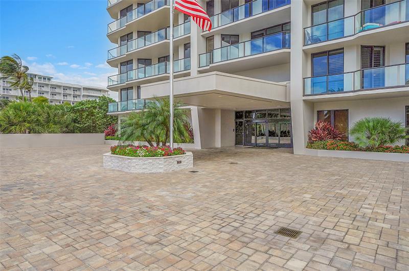 Image 3 of 69 For 1300 Ocean Blvd  Ph5