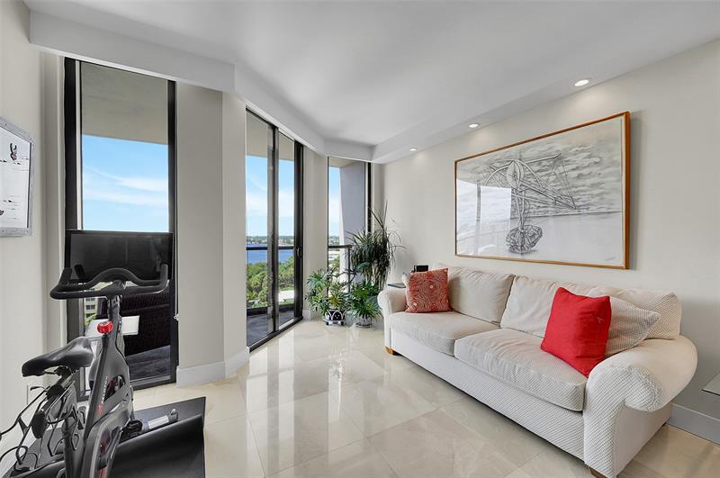 Image 45 of 69 For 1300 Ocean Blvd  Ph5