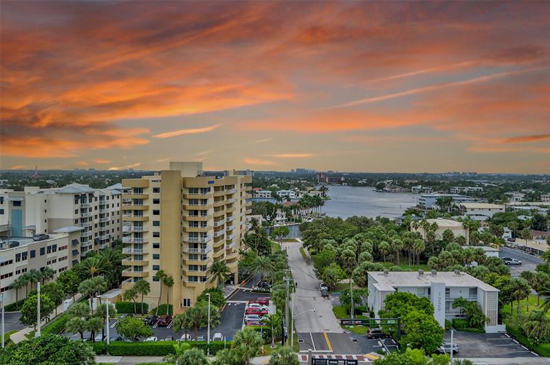 Image 49 of 69 For 1300 Ocean Blvd  Ph5