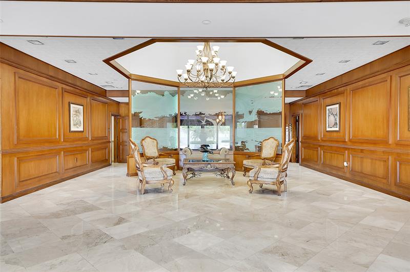 Image 58 of 69 For 1300 Ocean Blvd  Ph5