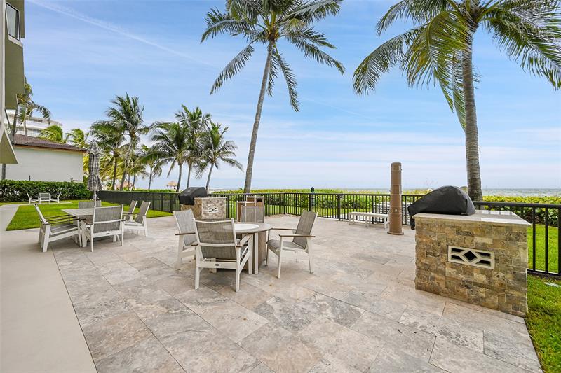Image 61 of 69 For 1300 Ocean Blvd  Ph5