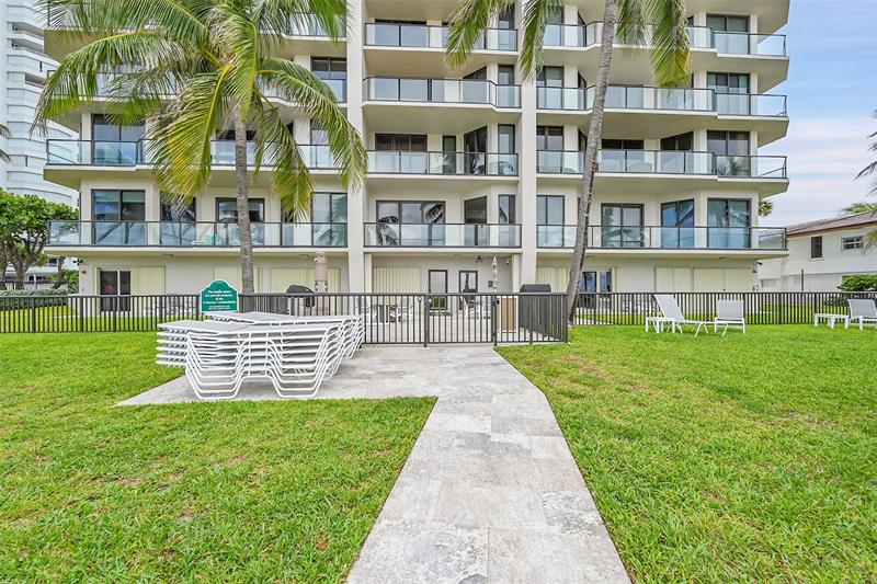 Image 63 of 69 For 1300 Ocean Blvd  Ph5