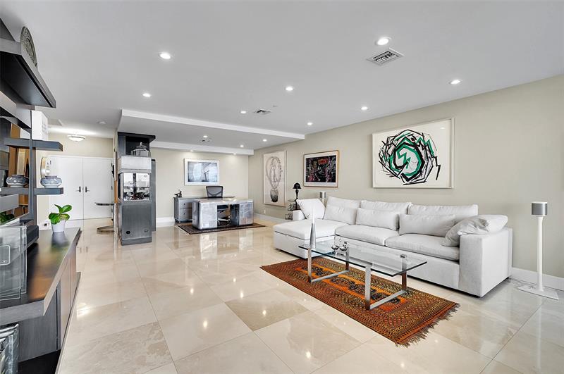 Image 8 of 69 For 1300 Ocean Blvd  Ph5