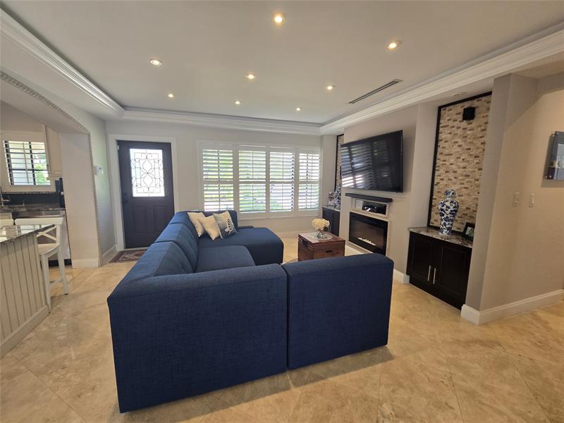 Image 17 of 32 For 3204 Barton Rd