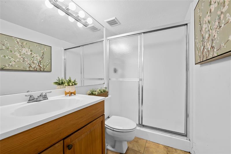 Image 12 of 22 For 3112 Spanish Wells Dr  14-a
