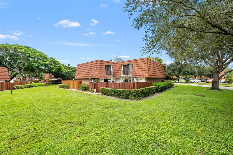 Image 4 of 22 For 3112 Spanish Wells Dr  14-a