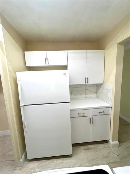 Image 10 of 30 For 4463 Treehouse Ln  H