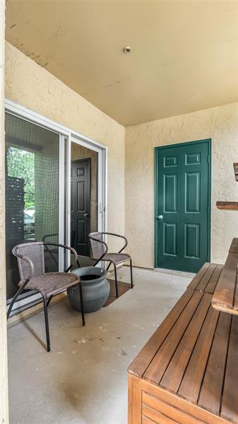 Image 27 of 40 For 733 Riverside Dr  1216