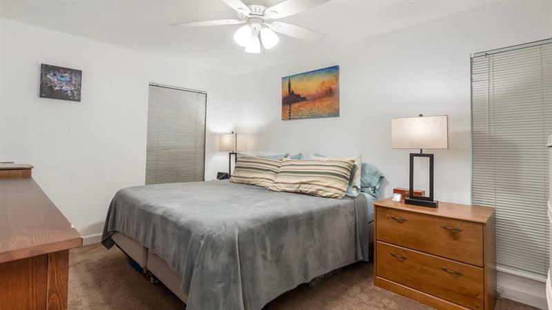 Image 30 of 40 For 733 Riverside Dr  1216