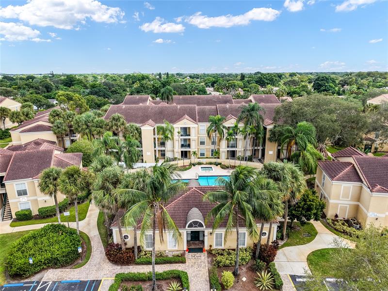 Image 40 of 40 For 733 Riverside Dr  1216