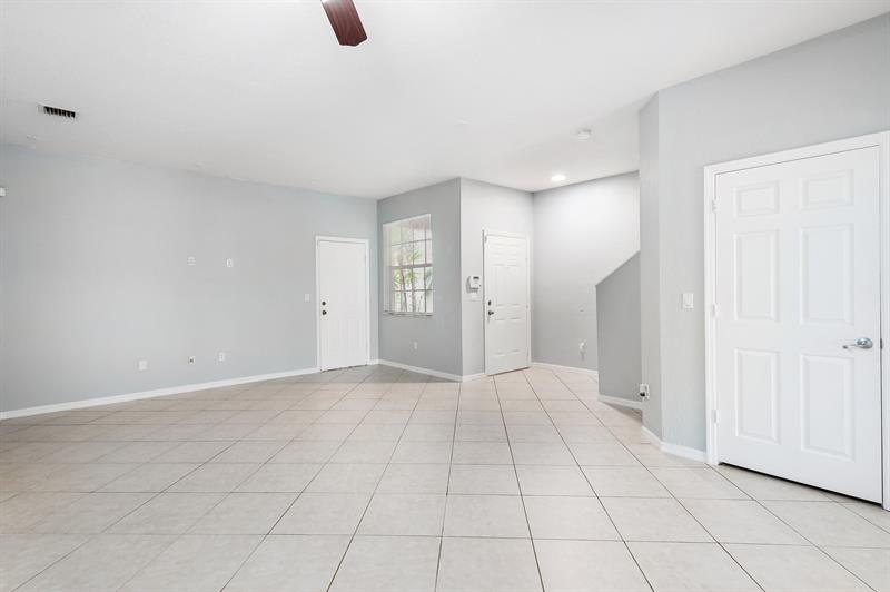 Image 6 of 25 For 9057 Plymouth Pl