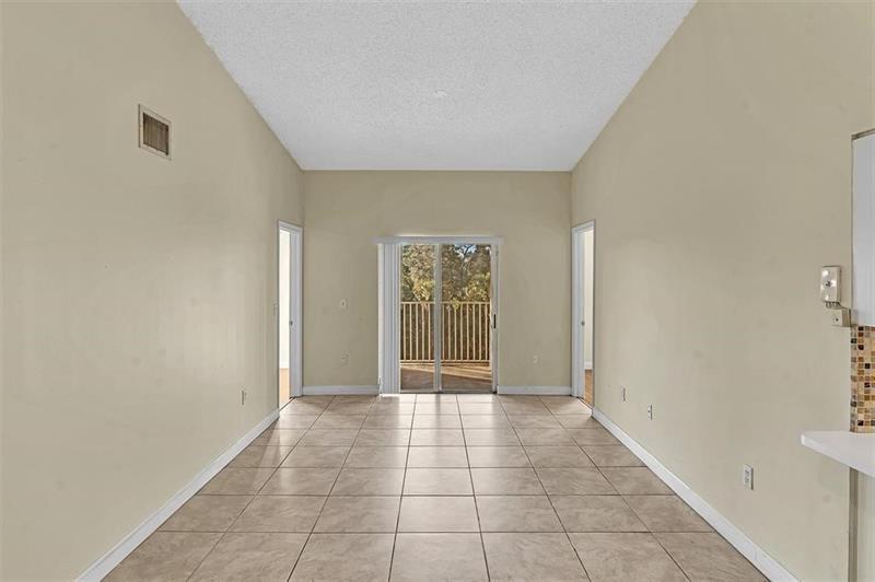 Image 10 of 13 For 3241 Sabal Palm Mnr  301