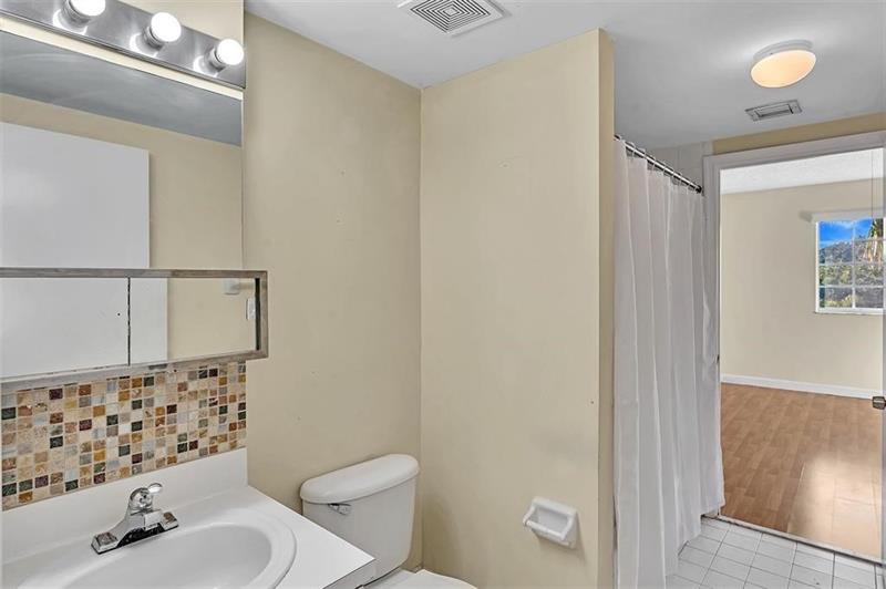 Image 7 of 13 For 3241 Sabal Palm Mnr  301