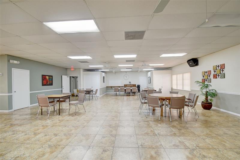 Image 35 of 41 For 13930 Nesting Way  C