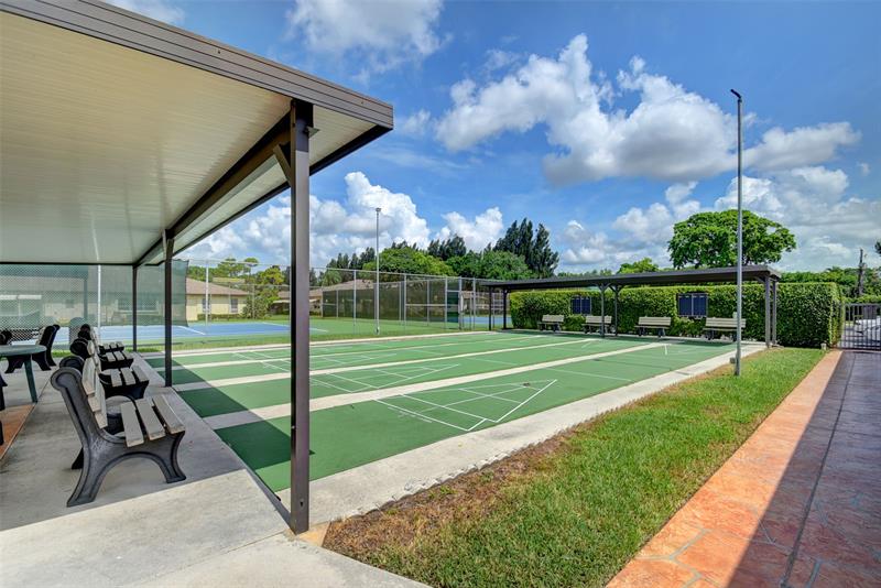 Image 38 of 41 For 13930 Nesting Way  C