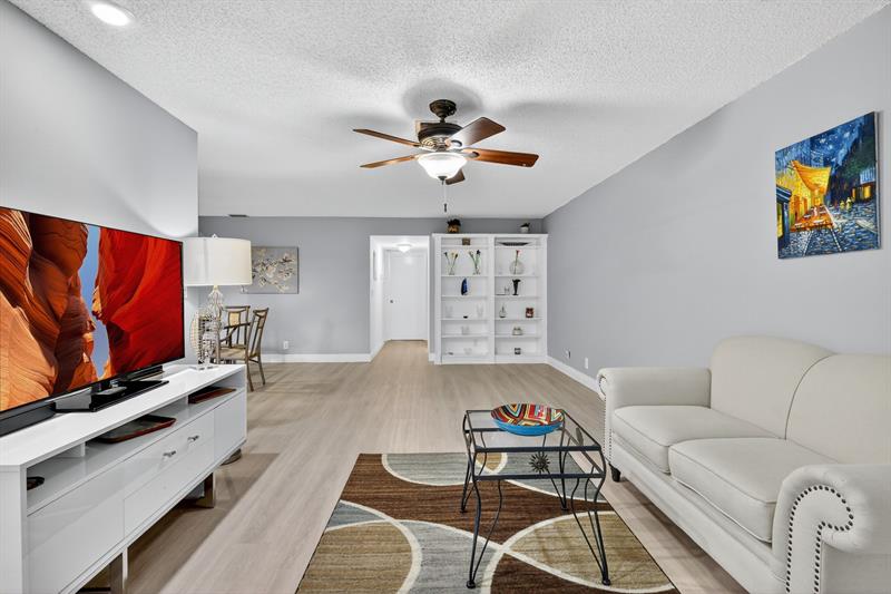 Image 7 of 41 For 13930 Nesting Way  C