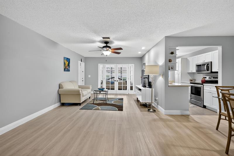 Image 8 of 41 For 13930 Nesting Way  C