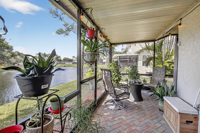 Image 14 of 46 For 2052 Discovery Cir E