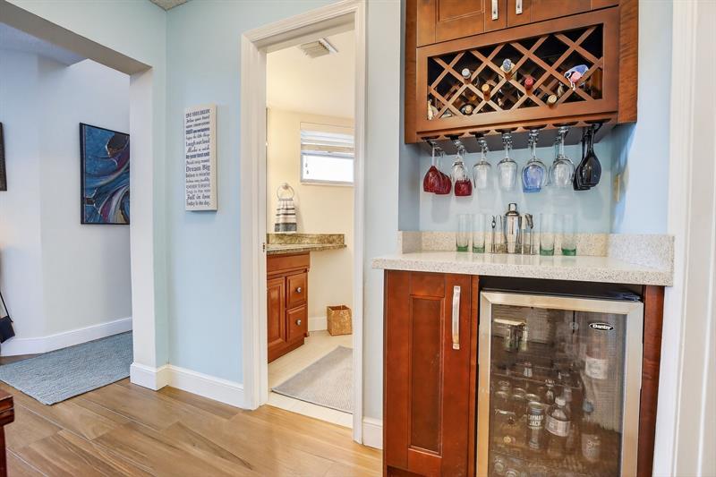 Image 18 of 46 For 2052 Discovery Cir E