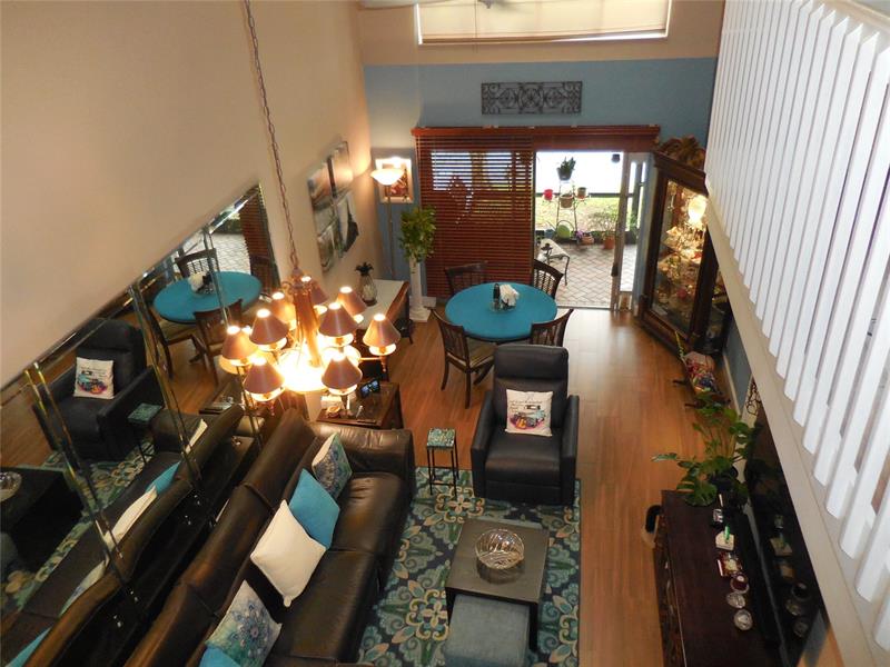 Image 22 of 46 For 2052 Discovery Cir E