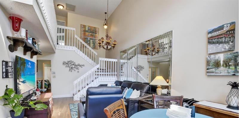 Image 8 of 46 For 2052 Discovery Cir E