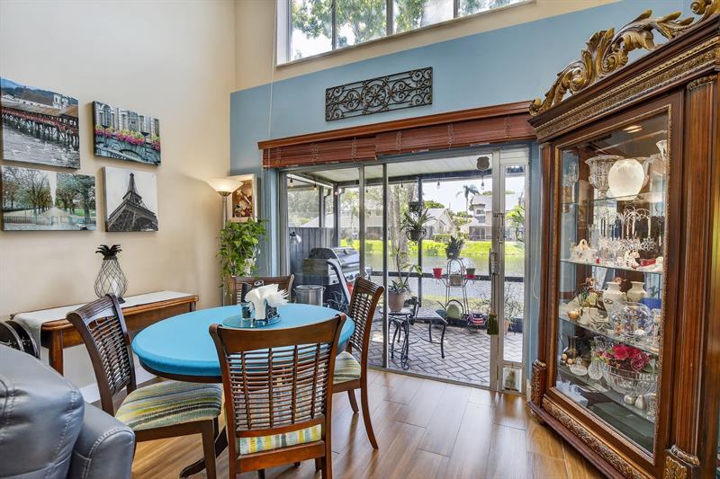 Image 9 of 46 For 2052 Discovery Cir E