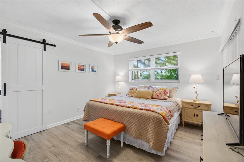 Image 27 of 45 For 10 13th St  1a