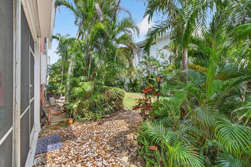 Image 33 of 45 For 10 13th St  1a