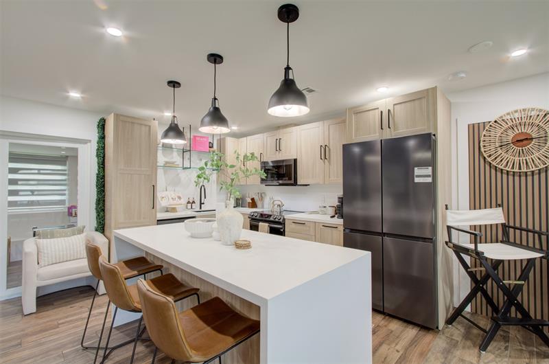 Details for 7700 15th St, Pembroke Pines, FL 33024