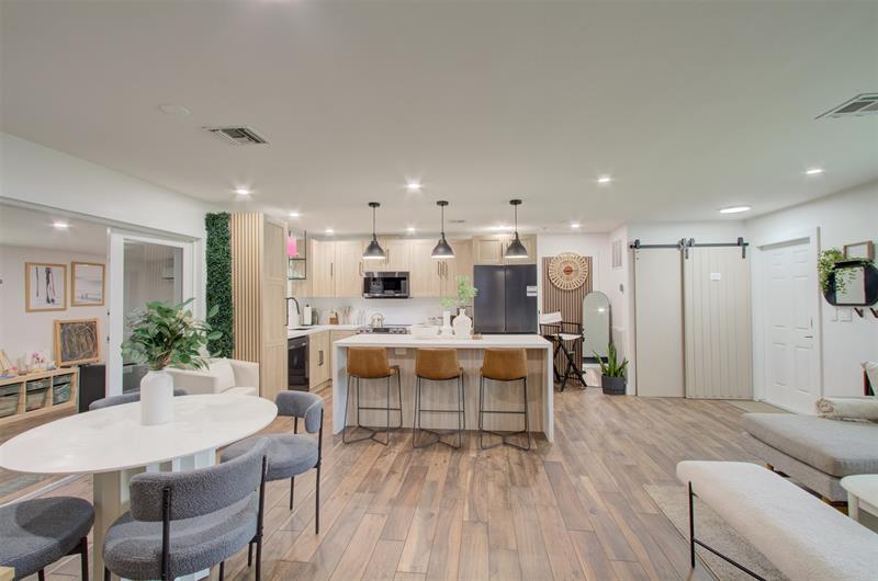 Image 21 of 67 For 7700 15th St