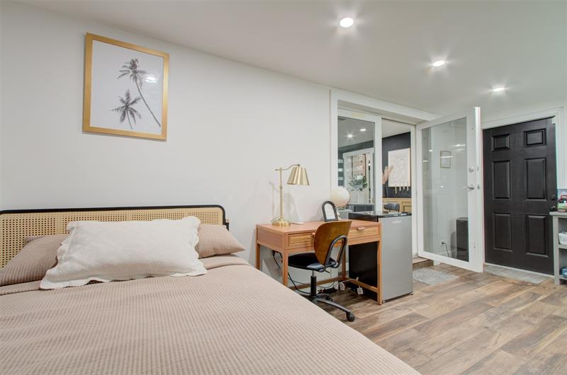 Image 36 of 67 For 7700 15th St