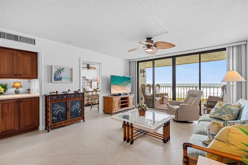 Image 17 of 40 For 10000 Ocean Dr  404
