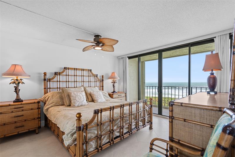 Image 20 of 40 For 10000 Ocean Dr  404
